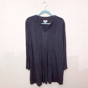 Old Navy Long-Sleeved Pleated Dress Dark Gray Size L